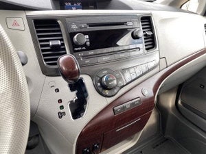 2011 Toyota Sienna XLE Mobility Auto Access