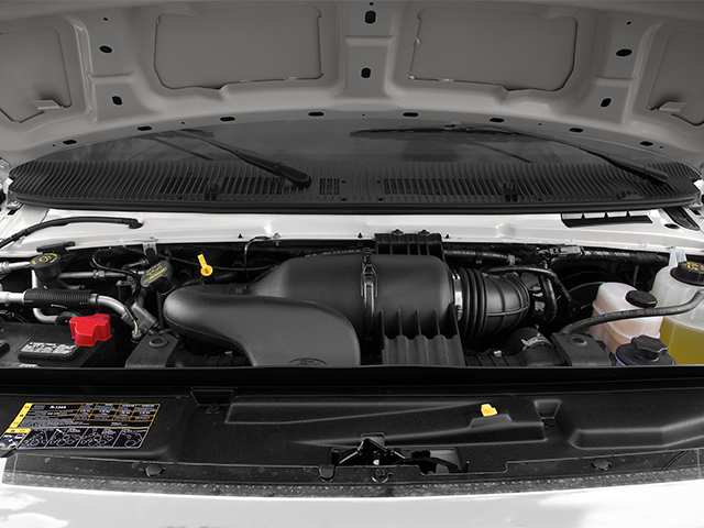 2013 Ford E-350SD XLT