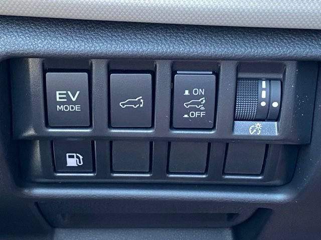 2026 Subaru FORESTER Limited Hybrid