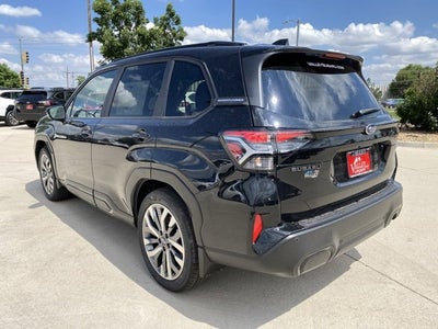 2025 Subaru FORESTER Touring