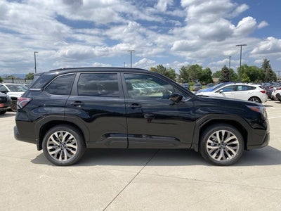 2025 Subaru FORESTER Touring