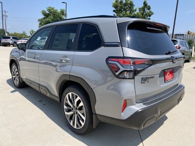 2025 Subaru FORESTER Touring