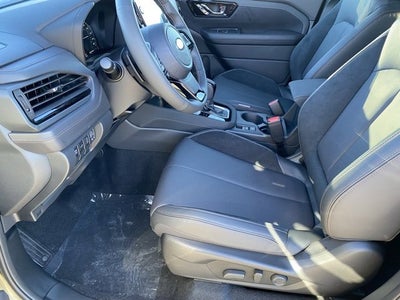 2025 Subaru FORESTER Touring Hybrid