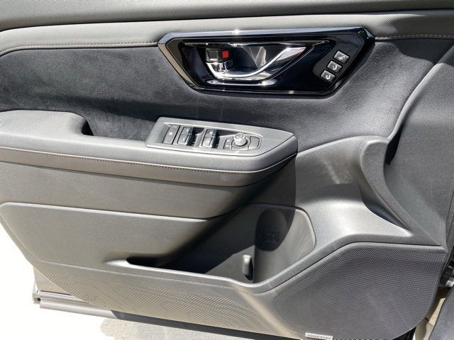 2025 Subaru FORESTER Touring Hybrid