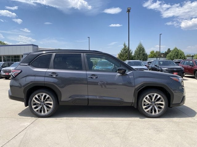 2025 Subaru FORESTER Touring Hybrid