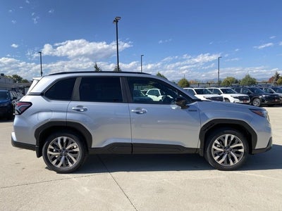 2025 Subaru FORESTER Touring Hybrid