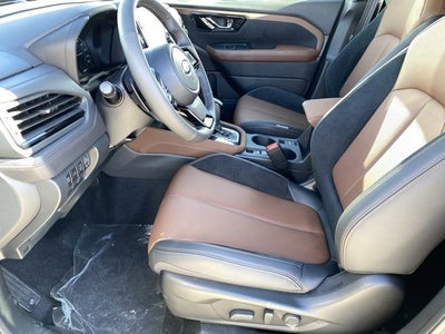 2025 Subaru FORESTER Touring Hybrid