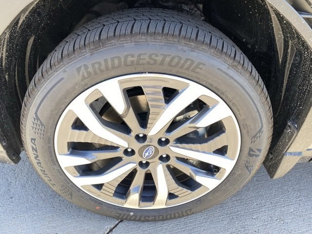 2025 Subaru FORESTER Touring Hybrid