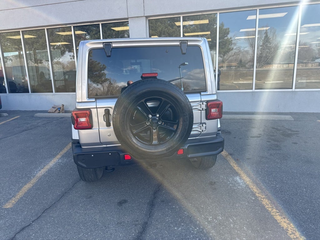 2020 Jeep Wrangler Unlimited Sahara Altitude