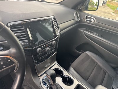 2021 Jeep Grand Cherokee Laredo X 4x4