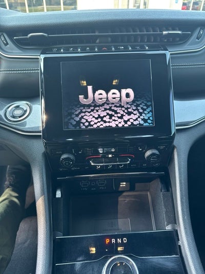 2022 Jeep Grand Cherokee Altitude 4x4