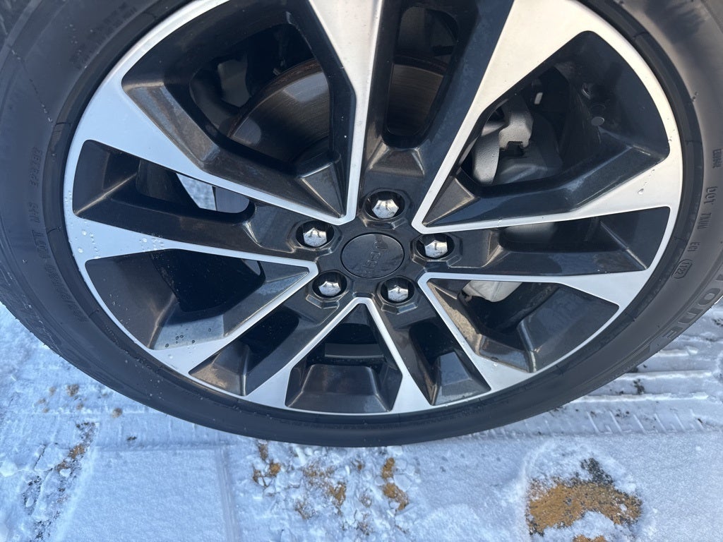 2022 Jeep Grand Cherokee Overland 4x4