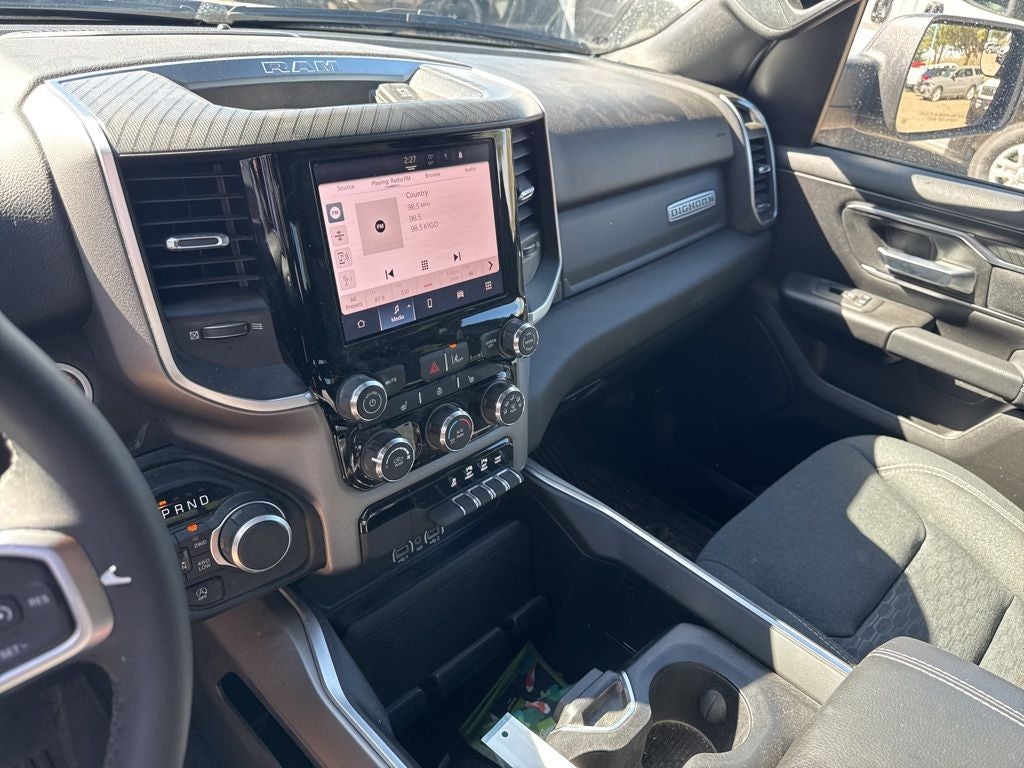 2025 RAM 1500 Big Horn Crew Cab 4x4 5'7' Box