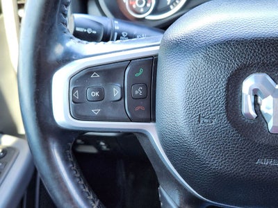 2022 RAM 1500 Big Horn Crew Cab 4x4 5'7' Box