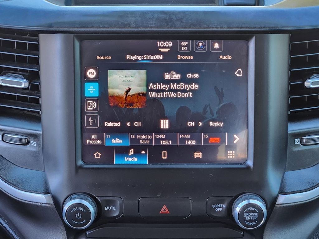 2022 RAM 1500 Big Horn Crew Cab 4x4 5'7' Box