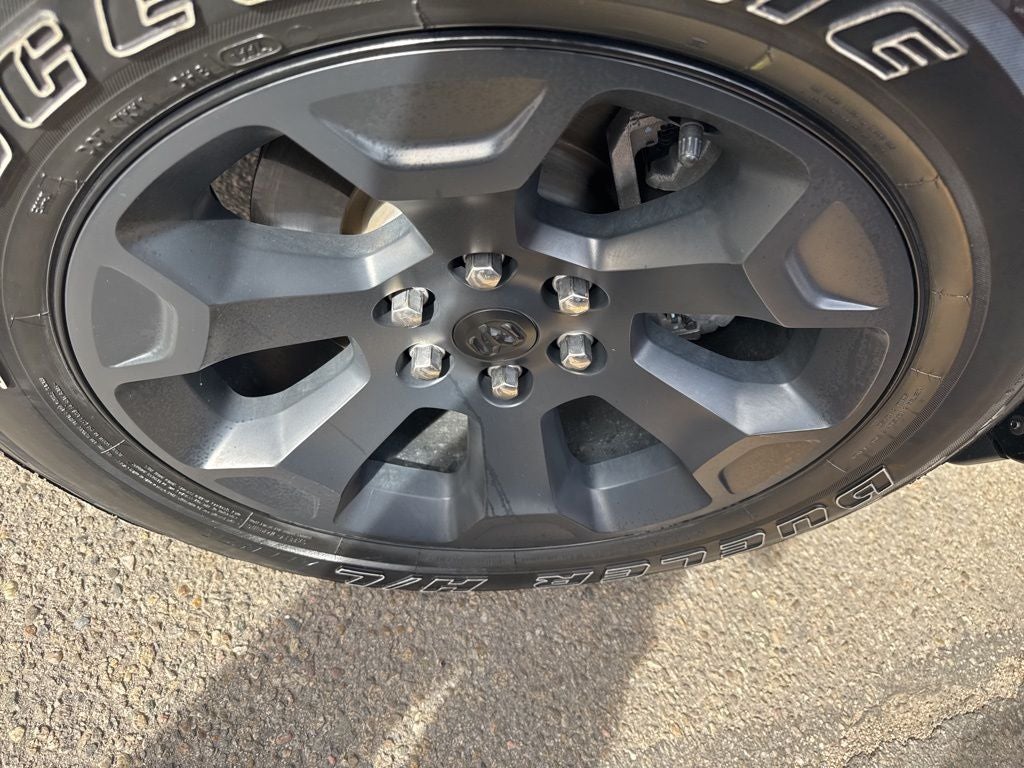 2025 RAM 1500 Big Horn Crew Cab 4x4 5'7' Box