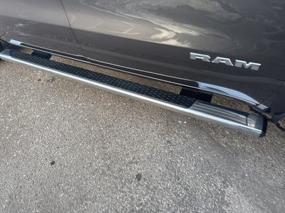 2020 RAM 1500 Big Horn Crew Cab 4x4 5'7' Box