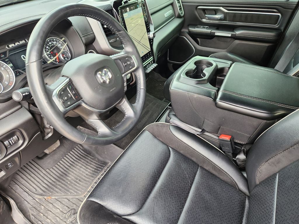 2023 RAM 1500 Laramie Crew Cab 4x4 5'7' Box