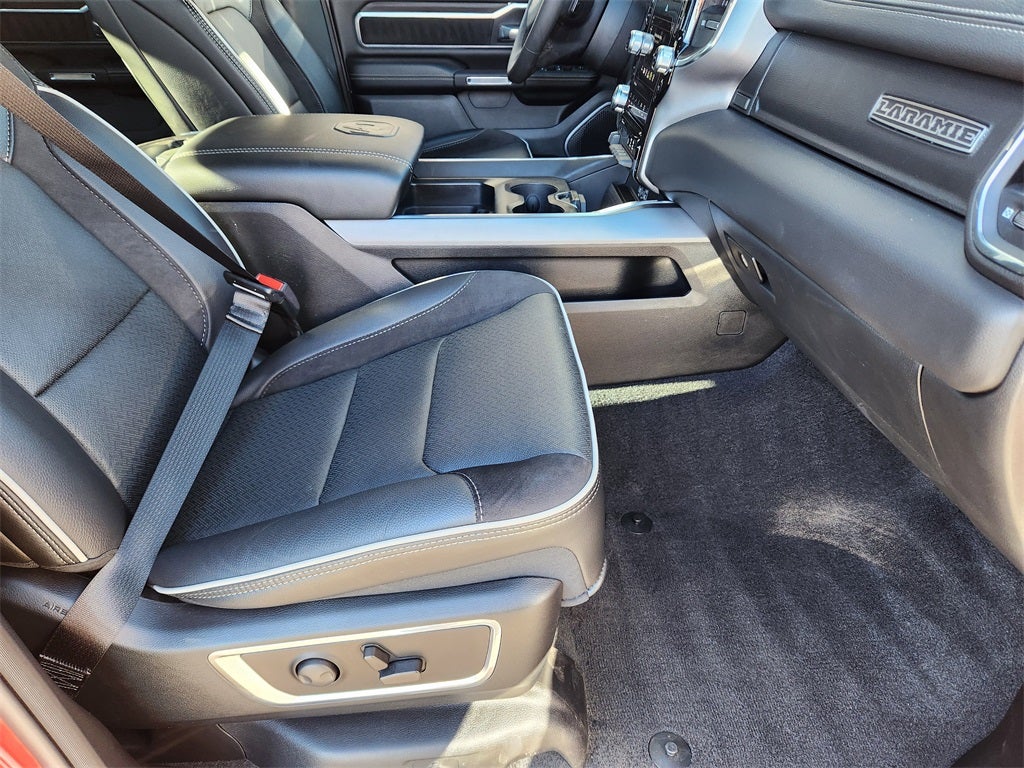 2025 RAM 1500 Laramie Crew Cab 4x4 5'7' Box