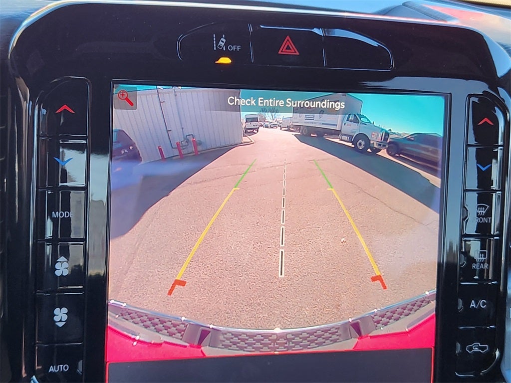 2025 RAM 1500 Laramie Crew Cab 4x4 5'7' Box