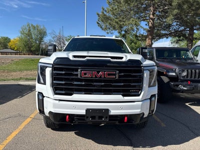 2024 GMC Sierra 3500HD 4WD Crew Cab Standard Bed AT4