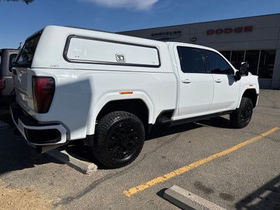 2024 GMC Sierra 3500HD 4WD Crew Cab Standard Bed AT4