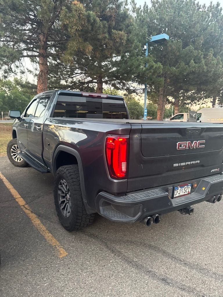 2022 GMC Sierra 1500 Limited AT4