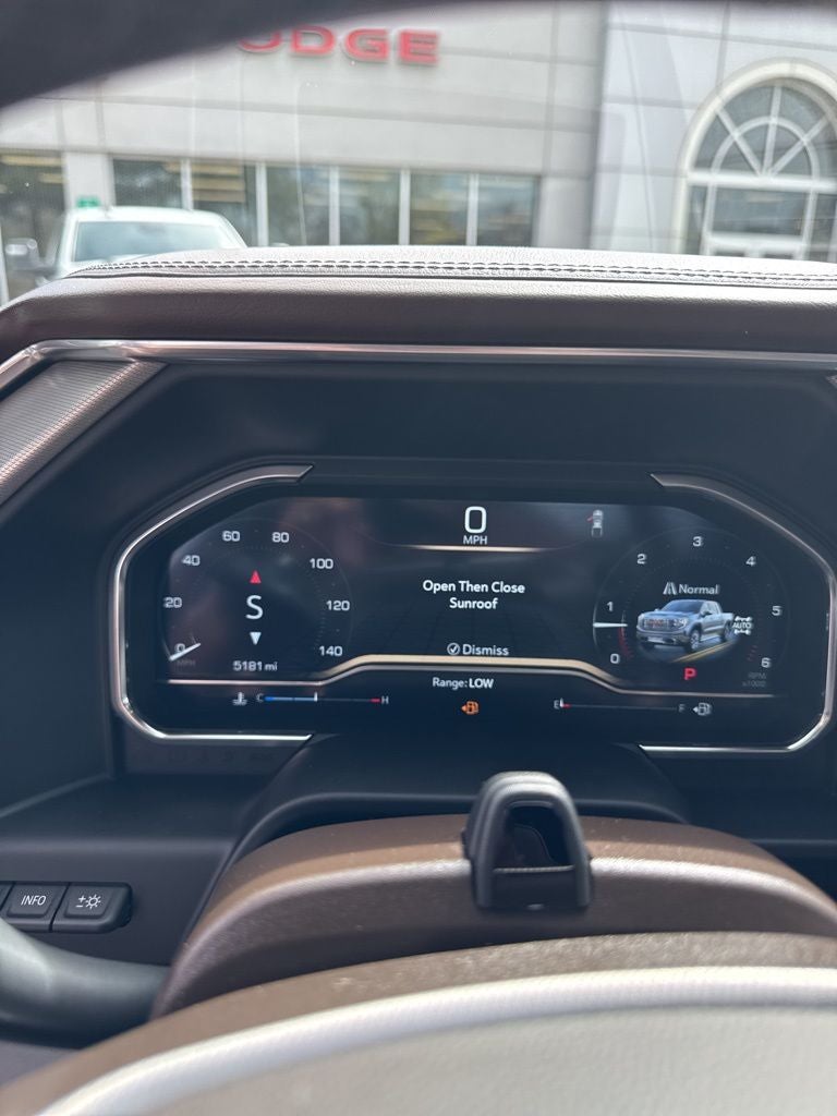 2024 GMC Sierra 1500 4WD Crew Cab Short Box Denali