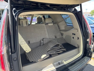 2017 Cadillac Escalade Luxury