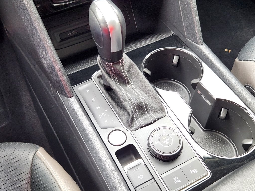 2023 Volkswagen Atlas 3.6L V6 SEL Premium R-Line