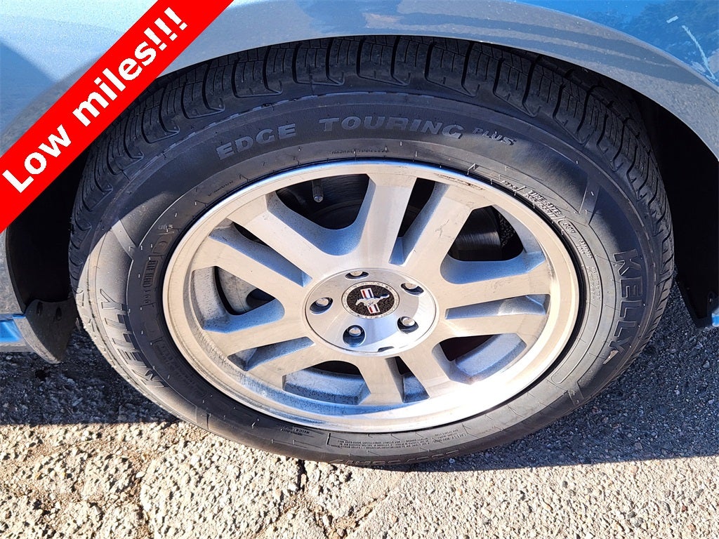 2007 Ford Mustang GT Deluxe