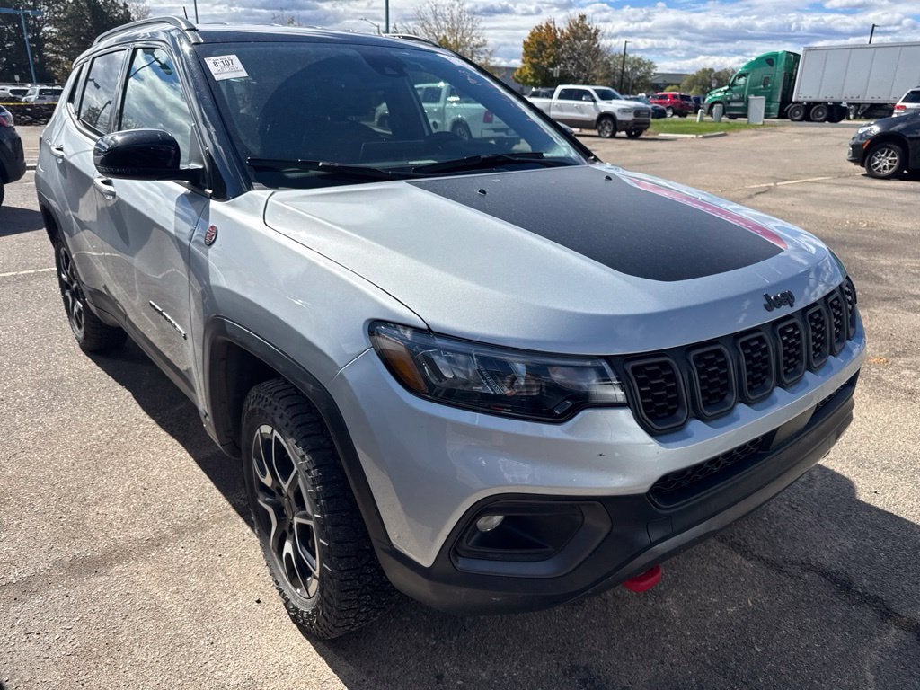 2025 Jeep Compass Trailhawk