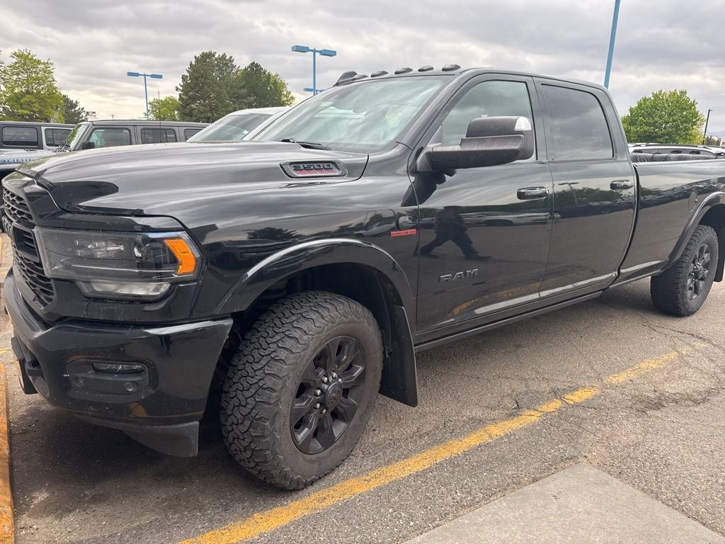 2020 RAM 3500 Limited Crew Cab 4x4 8' Box