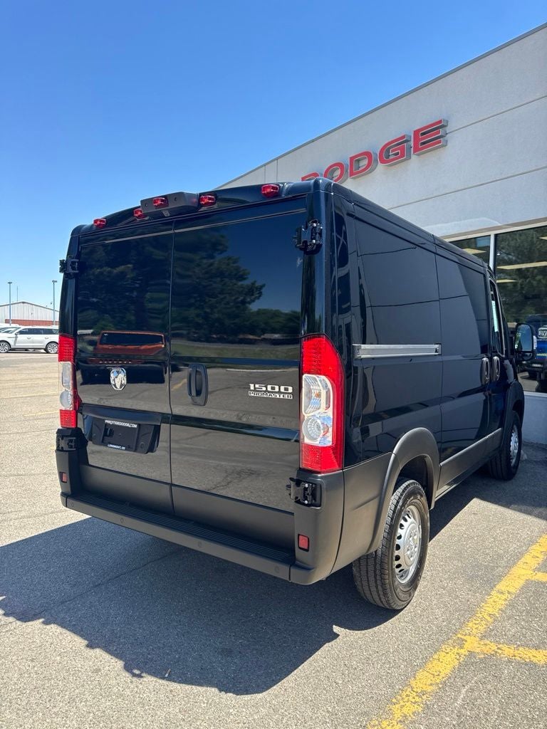 2026 RAM ProMaster 1500 Cargo Van Tradesman Low Roof 118' WB w/Pass Seat