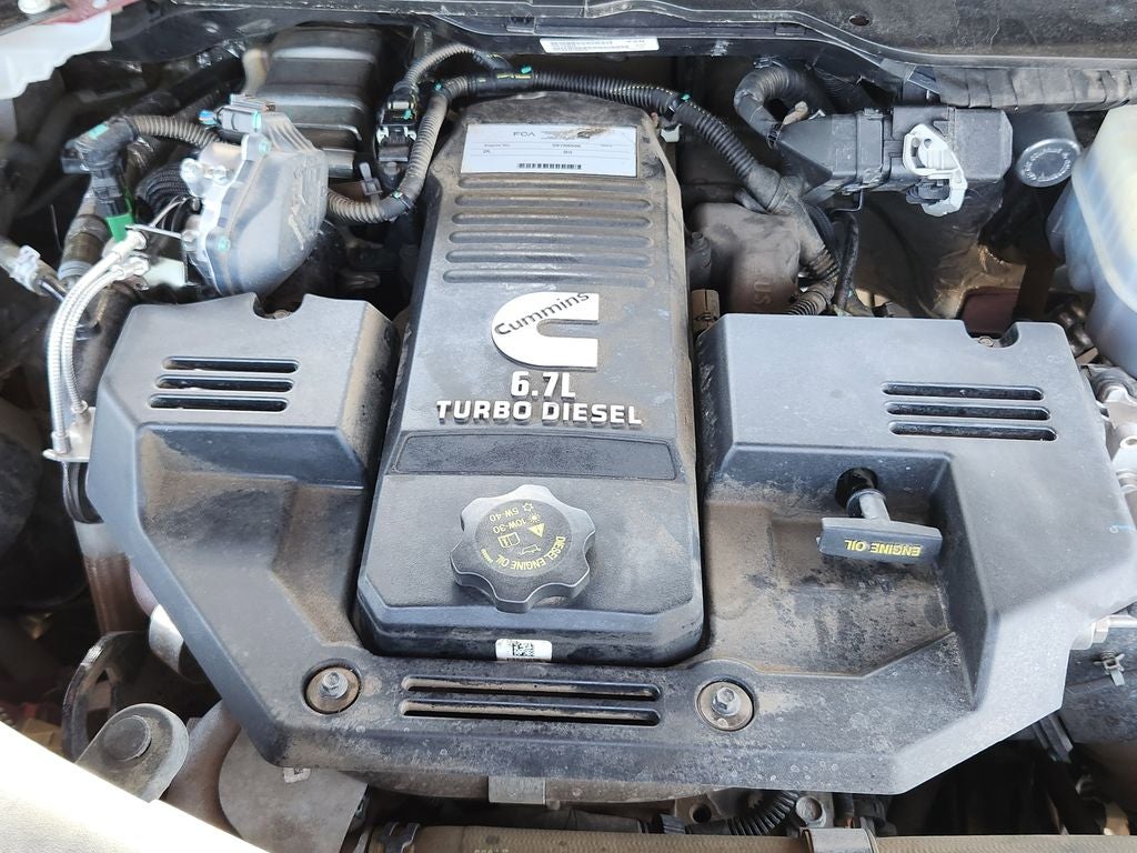 2022 RAM 2500 Tradesman Crew Cab 4x4 6'4' Box
