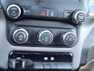 2022 RAM 2500 Tradesman Crew Cab 4x4 6'4' Box