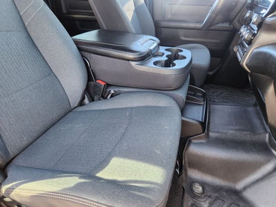 2022 RAM 2500 Tradesman Crew Cab 4x4 8' Box