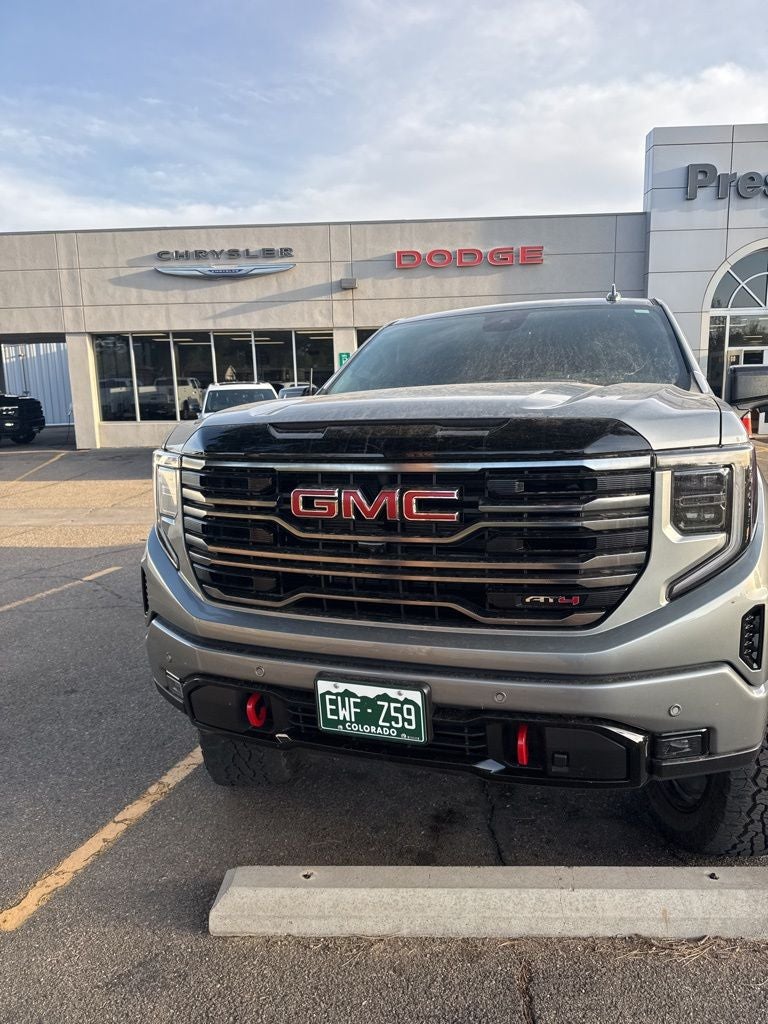2025 GMC Sierra 1500 4WD Crew Cab Short Box AT4