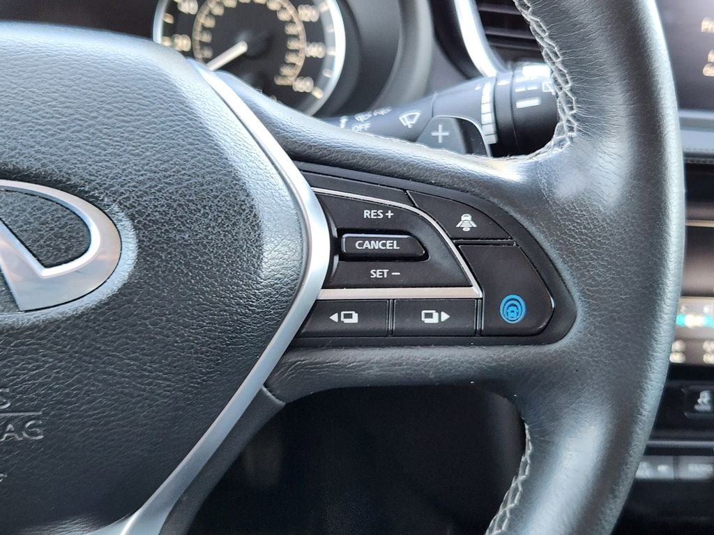 2022 INFINITI QX50 LUXE AWD