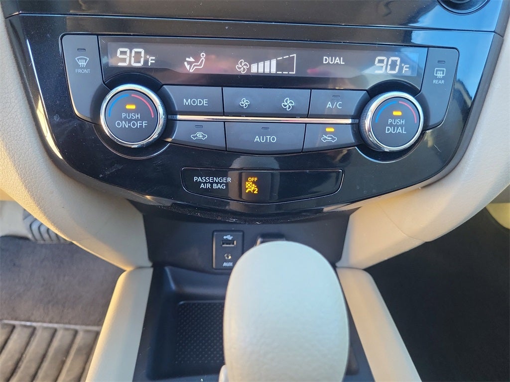 2014 Nissan Rogue SV