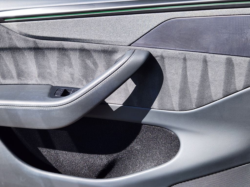 2026 Tesla Model Y Long Range