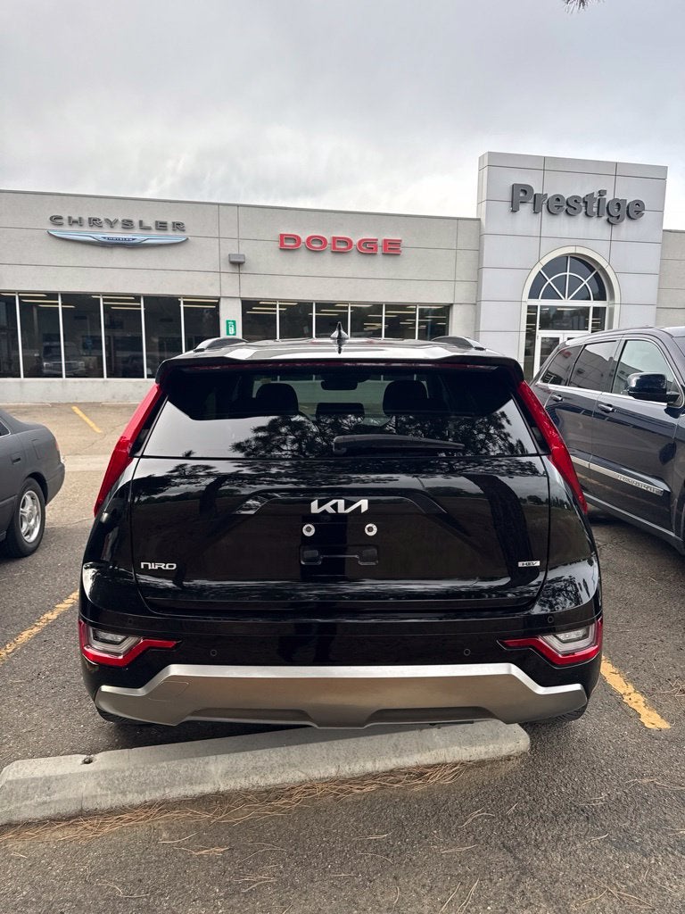 2023 Kia Niro SX Touring
