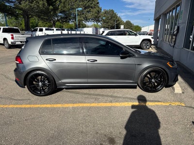 2019 Volkswagen Golf R 2.0T w/DCC & Navigation