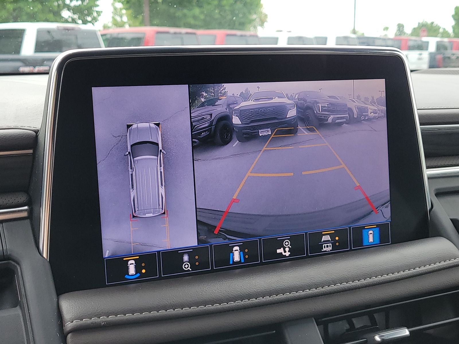 2021 GMC Yukon XL SLT