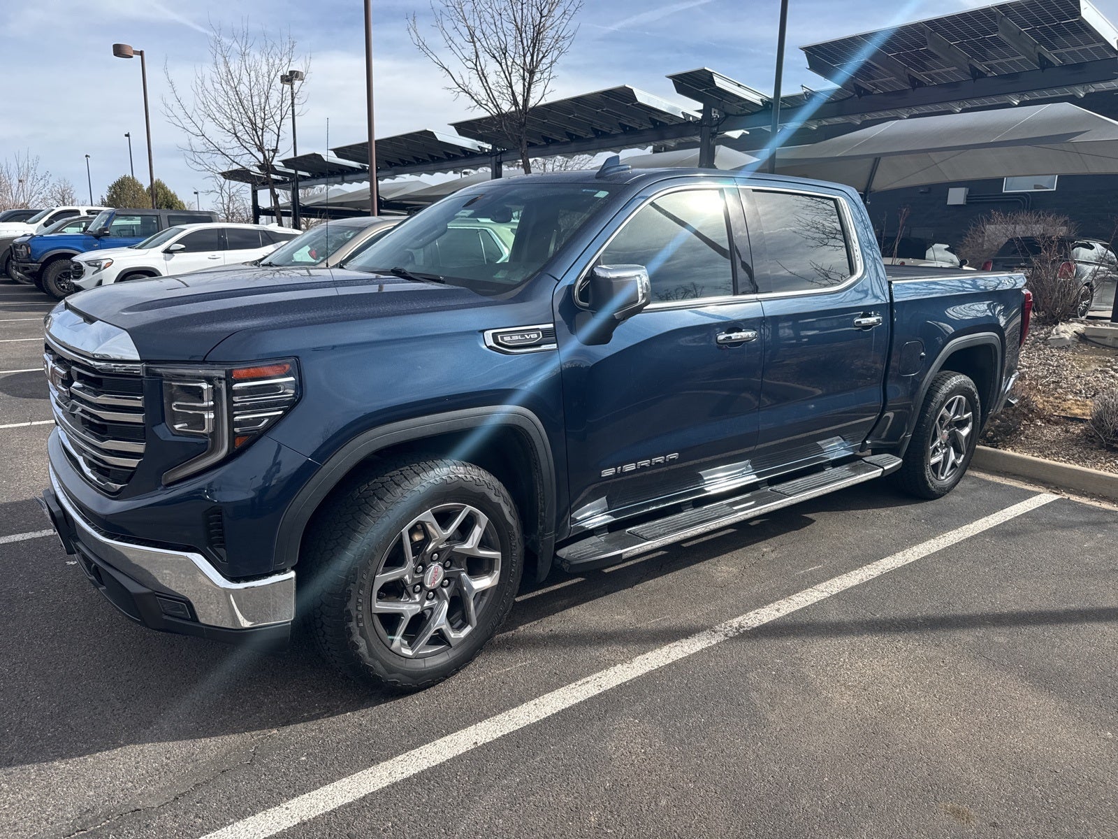 2022 GMC Sierra 1500 SLT
