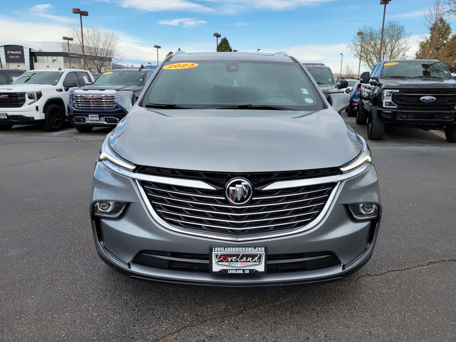 2023 Buick Enclave Essence