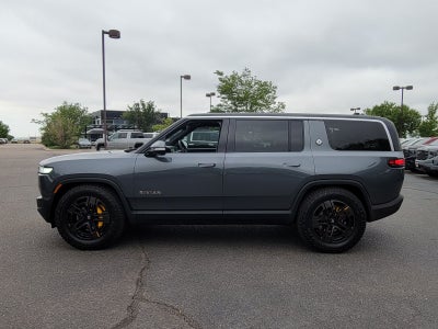 2024 Rivian R1S Adventure