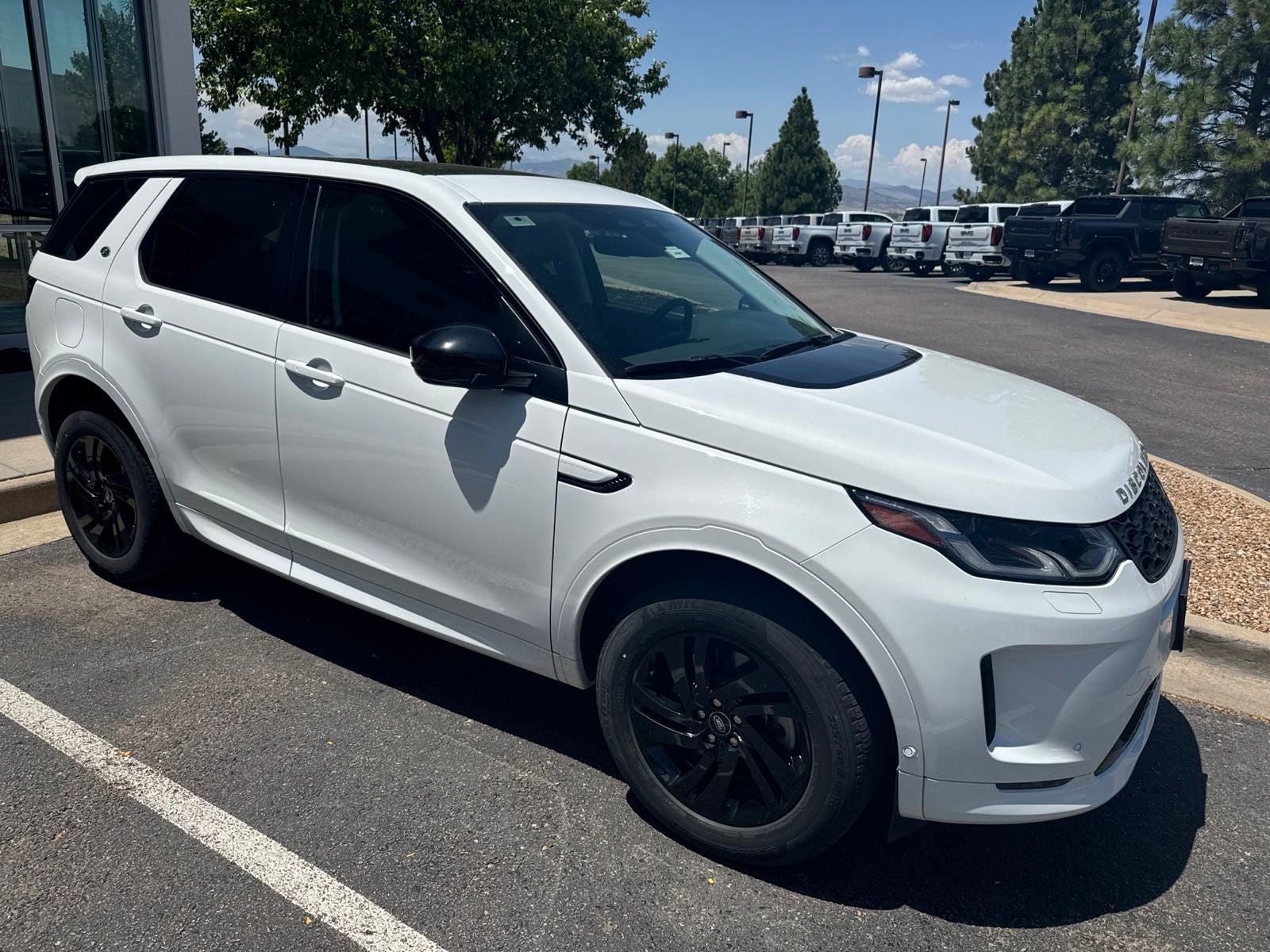 2024 Land Rover Discovery Sport S