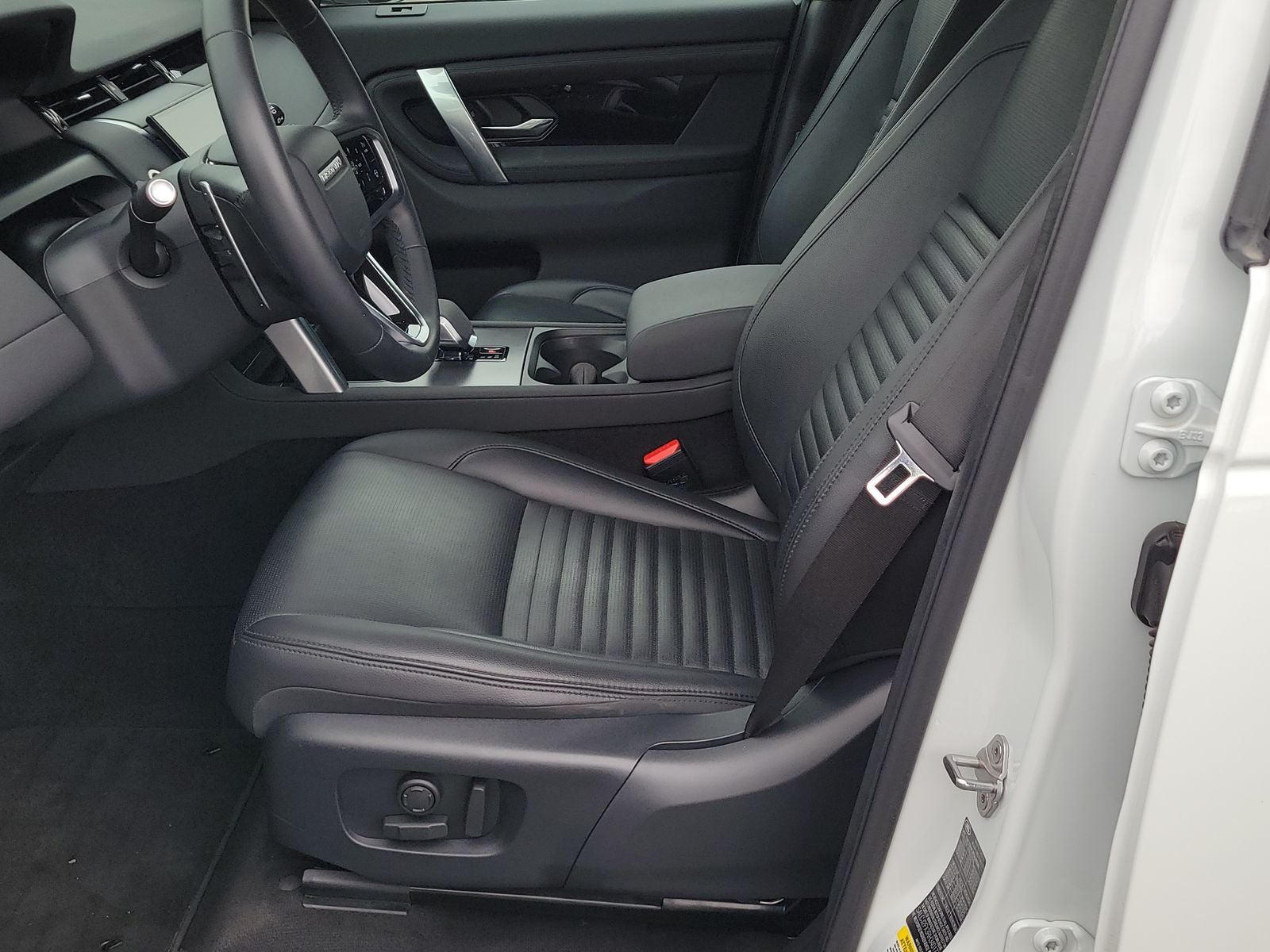 2024 Land Rover Discovery Sport S