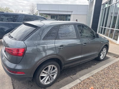 2018 Audi Q3 2.0T Premium quattro